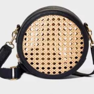 Universal Thread Black and Tan Woven Crossbody Canteen Bag